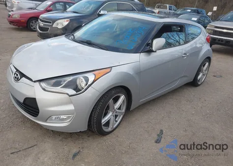 2016 Hyundai Veloster from USA, damaged, VIN KMHTC6AD8GU252621